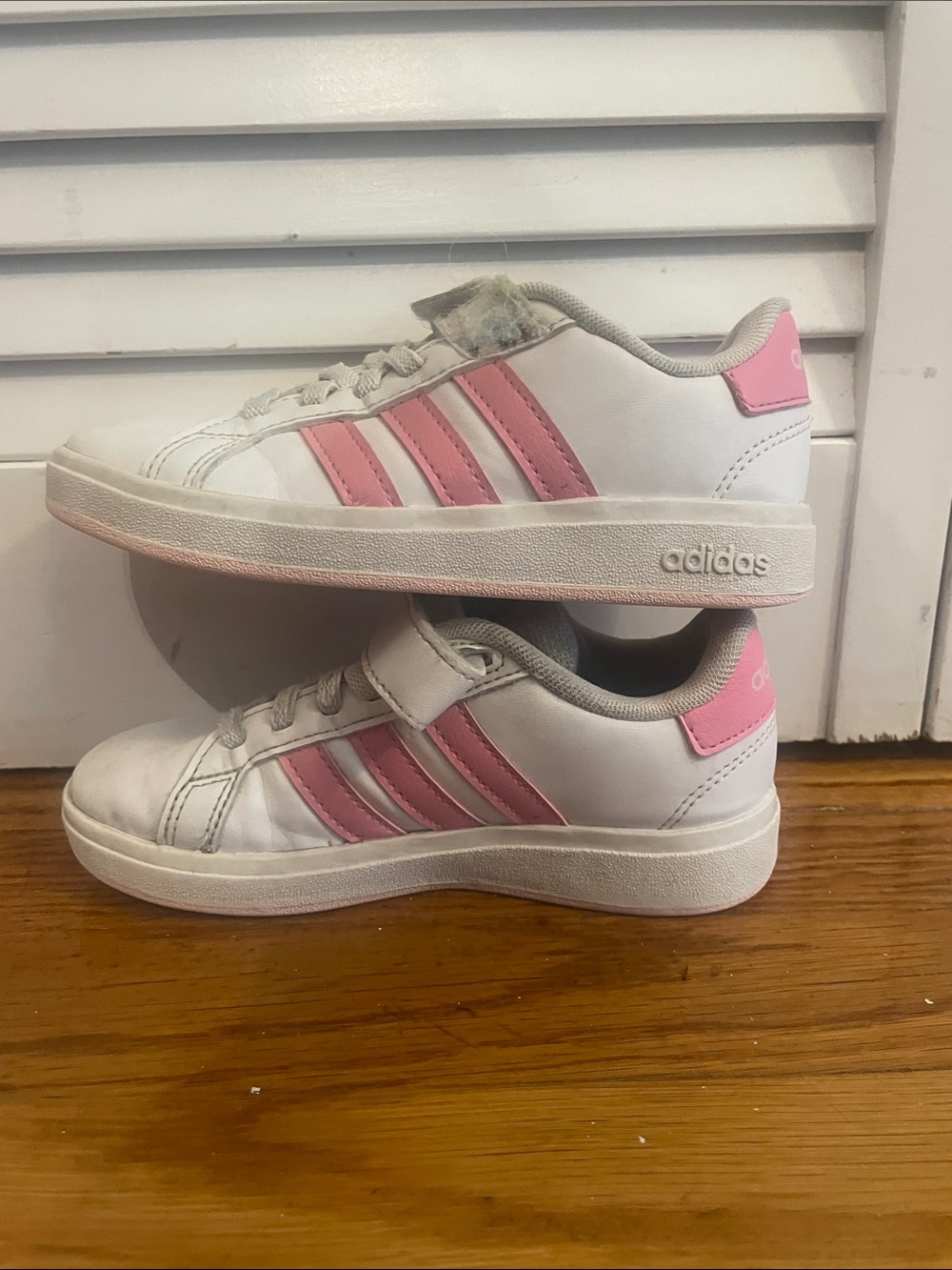 adidas White and Pink Kids Low-Top Sneakers